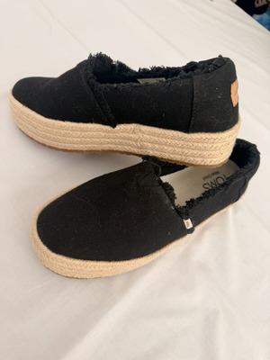 Toms wedge black ladies shoes size 37.5 espadrilles