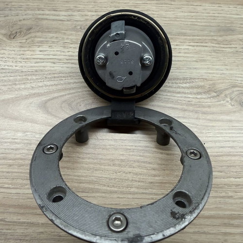 Suzuki GSXR genuine fuel tank cap with key