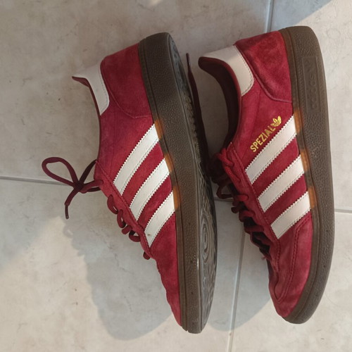 Adidas Spezial sneakers used, size 43.5 EU, red with small stain