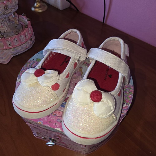 Marikelly ballerinas size 25 white glitter with red polka dots new