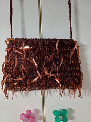 Small brown shoulder bag like new