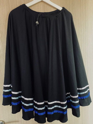 Character dance skirt like new with adjustable waist, 70 cm