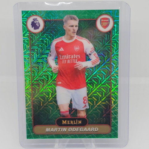 Martin Ødegaard Green Mojo Refractor Parallel #13 Topps Merlin Premier League card