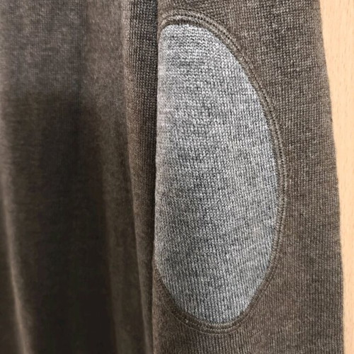 V-neck pullover like new, size XXL, gray and beige