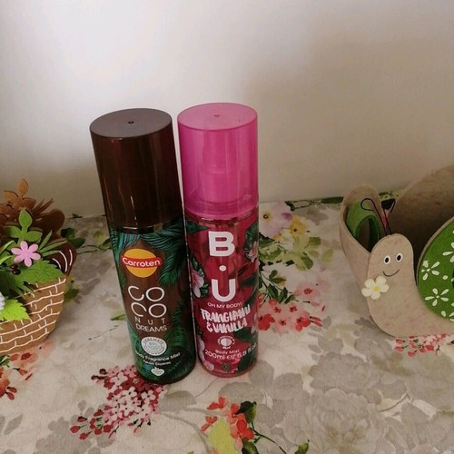 Set of 2 body mists Carroten Coconut Dreams lightly used & BU Frangipani & vanilla new 200ml