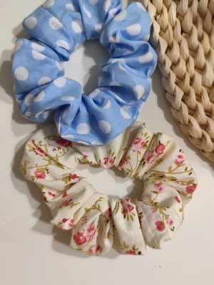 Scrunchies set of 2 new, blue and multicolor