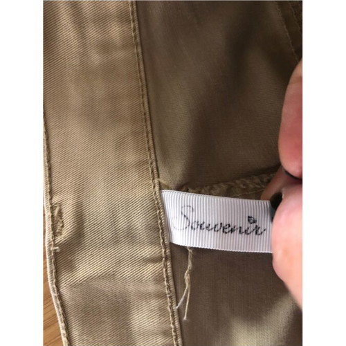 Souvenir cotton khaki crop pants size M used