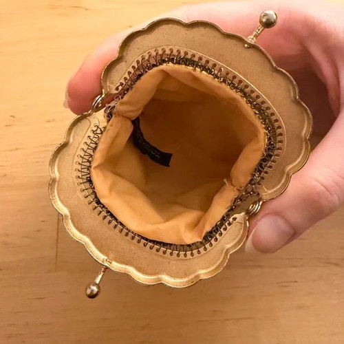 Vintage Glomesh coin purse gold color like new