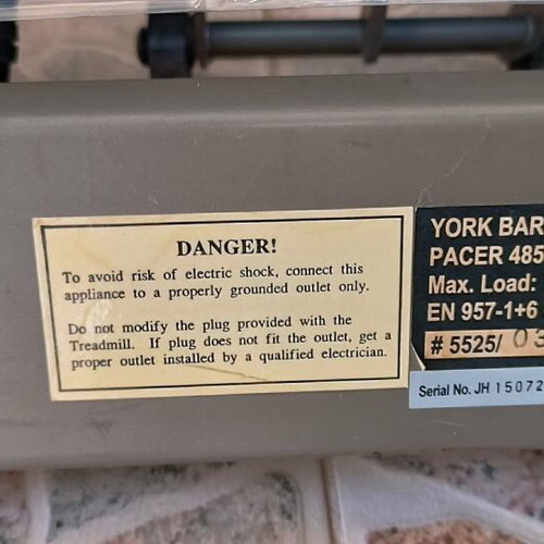 York Pacer 4850 HRC treadmill like new