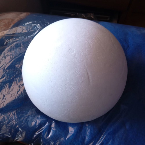 Polystyrene Hemisphere 25 cm used with minor marks