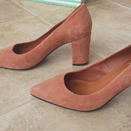 Marila Suede Pumps new, size 37