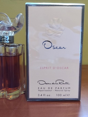 Esprit d’Oscar Oscar de la Renta Eau de Parfum, 2 μπουκάλια
