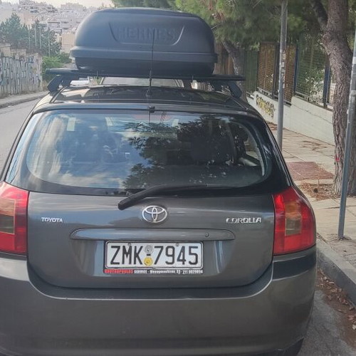 Toyota Corolla 1.6 VVTI 2003 like new, manual, 115hp, roof box