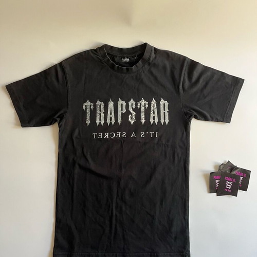 Trapstar black short-sleeve T-shirt XS like new