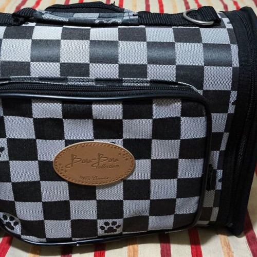 Pet Camelot Small 30cm Pet Carrier Bag like new with free leash