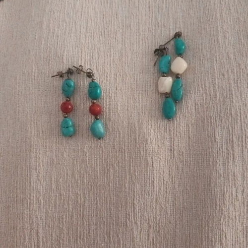 Earrings handmade used with white and turquoise stones, red stone set