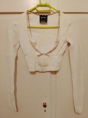 Crop Top Cut-Out Bershka white size S like new
