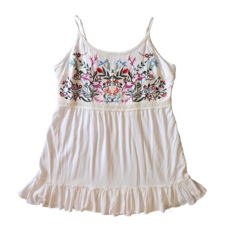 Cotton blouse used with embroidery, size XL, white