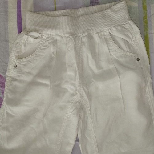 Trybeyond fabric pants like new, white, size 128, age 8, cool and comfortable