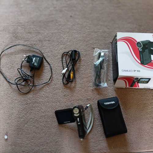 Toshiba Camileo P10 used video camera