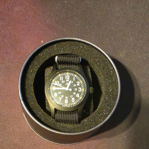 Militado 38mm Sapphire Crystal Field Military Watch ML05 like new with second NATO strap