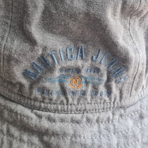 Nautica women's hat like new, size S, gray