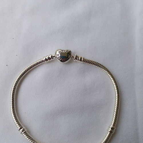 Pandora Snake Chain Bracelet with Heart Clasp silver, like new
