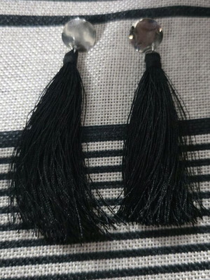 Earrings with black tassels like new