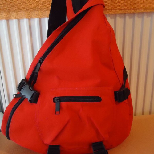Backpack new waterproof red with 1 strap and 2 zippers