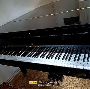 Πιάνο  Young chang G185