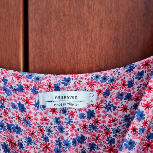 Reserved dress small new, 100% viscose colorful