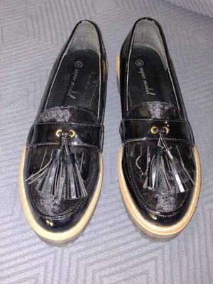 Loafers women's moccasins new with tassels and gold details size 38