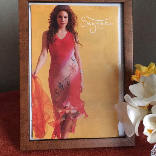 Wooden frame new 23x17cm