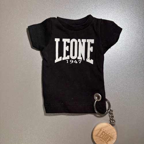Leone decorative item like new