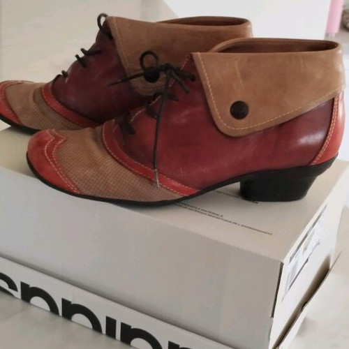 Hispanitas leather shoes like new, multicolor, size 39