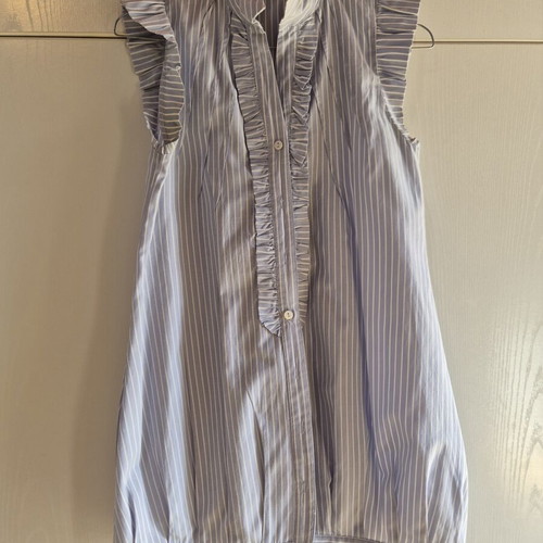 Sleeveless striped shirt like new, white and blue, size XS