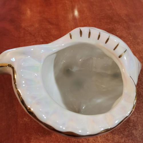 Ceramic decorative shell like new
