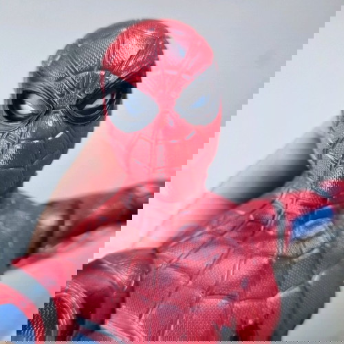 Spiderman φιγούρα γνησια marvel