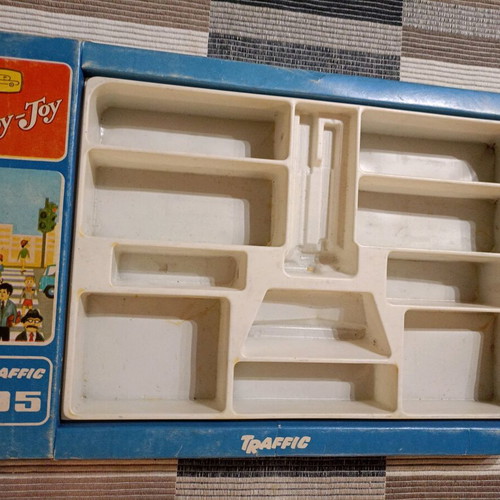 Joy Toy lot of 42 pieces used with gift Mini traffic 205 box
