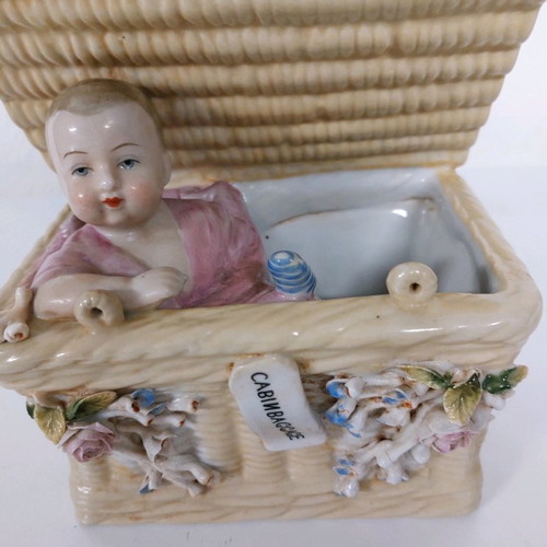 Meissen vintage box with child inside used 17×15 cm