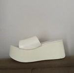 White platform shoes new, size 42