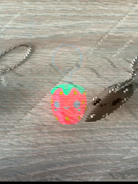 Φράουλα  μπρελόκ keychain