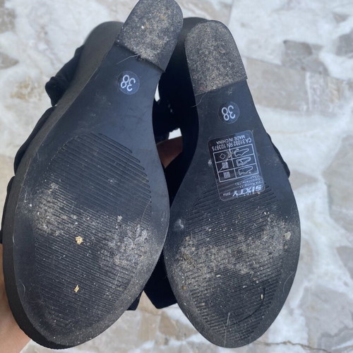 Killah platform sandals used with fabric straps size 38 black