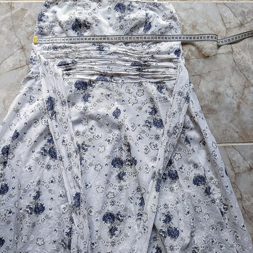 Summer dress like new, elastic bust, white and blue, size L