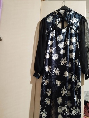 Velvet evening dress Despy K. new, size M, qipao-inspired