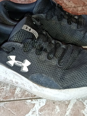 Ανδρικά αθλητικά παπούτσια Under Armour, μαύρα, μέγεθος 44.5