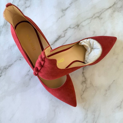 Nine West women's suede pump new, red, size 38.5