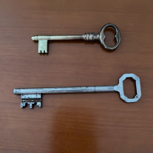 Old keys used