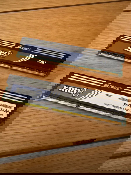 Μνήμη RAM Corsair XMS3 4GB DDR3 1333MHz TW3X4G1333C9A