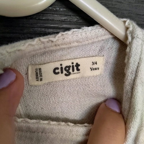 Cigit Concept dress for 3-year-old girl like new, beige with flowers